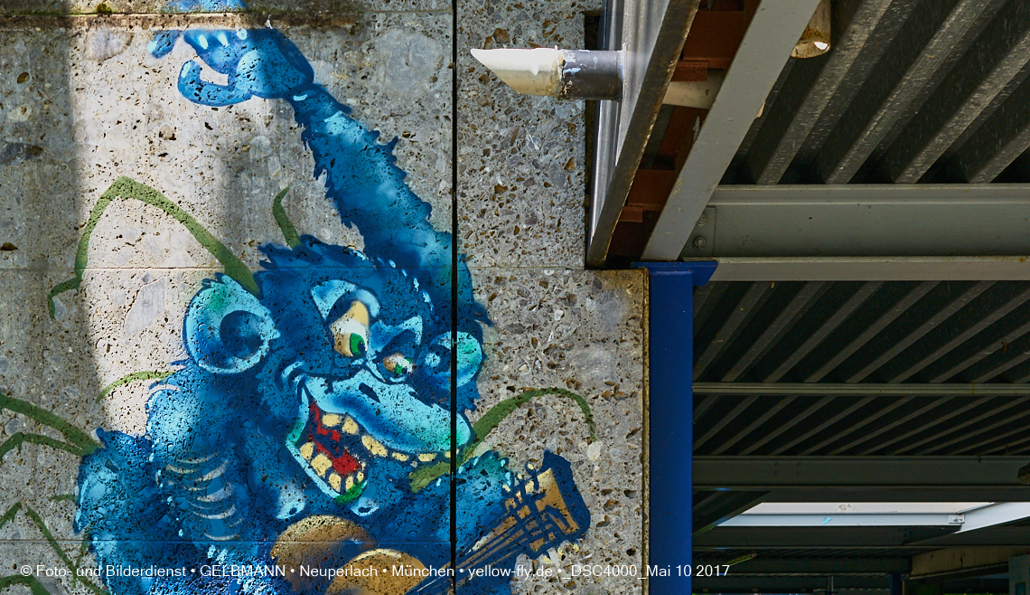 21.03.2017 - Abrissbaustelle Quiddezentrum in Neuperlach